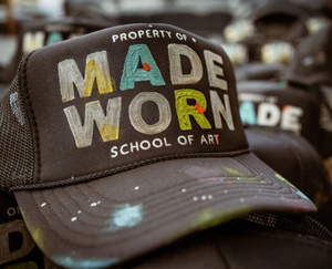 MADEWORN "SCHOOL OF ART" TRUCKER HAT IN BLACK
