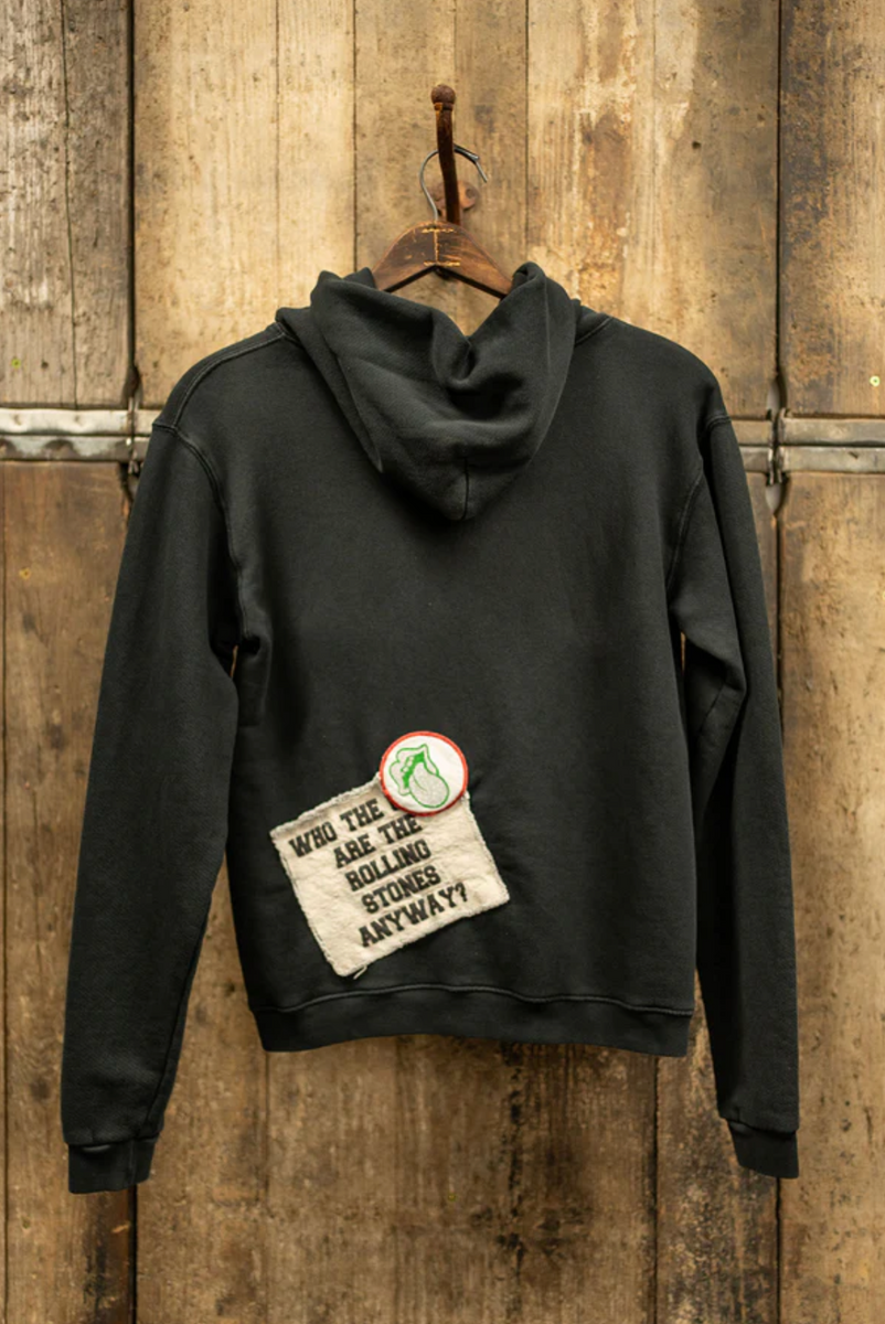 MADEWORN ROLLING STONES ZIP HOODIE IN COAL – SINGER22