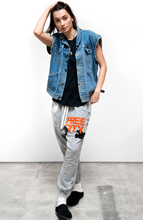 Load image into Gallery viewer, FREE CITY HEATHERBLEACHOUT LARGE pocket sweatpant -HEATHER ELECTRIC