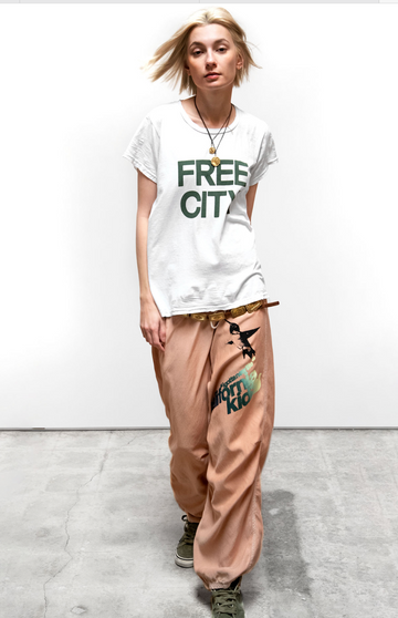 FREE CITY FREECITY thedoingofitisthebeingofit SUPERVINT SST in Laundry Whites