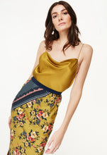 Load image into Gallery viewer, CAMI NYC The Axel Top