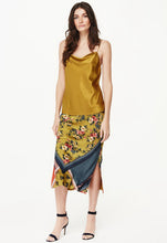 Load image into Gallery viewer, CAMI NYC The Axel Top