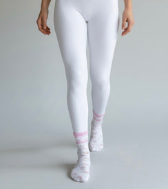 SINGER22 Exclusive Healing Heels FLOWER GIRL GRIP SOCKS