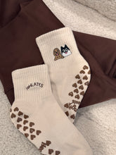 Load image into Gallery viewer, SINGER22 Exclusive Healing Heels Pawlates Socks