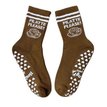 Load image into Gallery viewer, SINGER22 Exclusive Healing Heels Pilatte Please Grip Socks