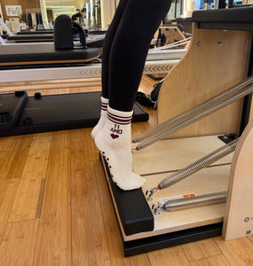 SINGER22 Exclusive Healing Heels TI AMO White Pilates Socks