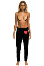Load image into Gallery viewer, AVIATOR NATION HEART STITCH JOGGER SWEATPANTS - BLACK