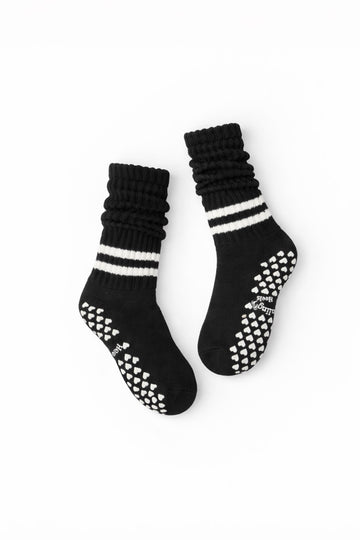 SINGER22 Exclusive Healing Heels Blackout Slouch Grip Socks