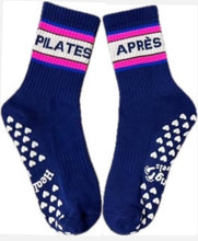 Load image into Gallery viewer, SINGER22 Exclusive Healing Heels Après Pilates Socks