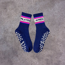 Load image into Gallery viewer, SINGER22 Exclusive Healing Heels Après Pilates Socks