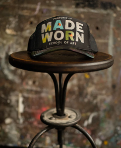 MADEWORN "SCHOOL OF ART" TRUCKER HAT IN BLACK