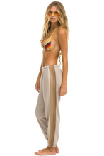 Load image into Gallery viewer, AVIATOR NATION 5 STRIPE WOMEN&#39;S SWEATPANTS - SAND // TAN