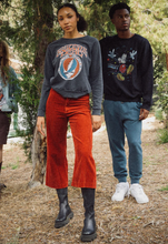 Load image into Gallery viewer, JUNK FOOD CLOTHING WOMEN&#39;S GRATEFUL DEAD SKULL VINTAGE RAGLAN PULLOVER