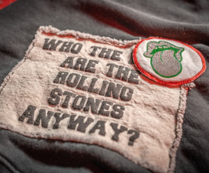 MADEWORN ROLLING STONES ZIP HOODIE IN COAL