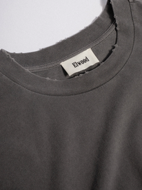 ELWOOD CLOTHING UNISEX OVERSIZED CROP CORE TEE IN VINTAGE GREY