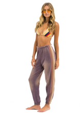 Load image into Gallery viewer, AVIATOR NATION 5 STRIPE WOMEN&#39;S SWEATPANTS - FADED MOCHA