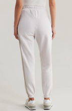 Load image into Gallery viewer, AVIATOR NATION 5 STRIPE WOMEN&#39;S SWEATPANTS - DOVE GREY/WHITE GREY