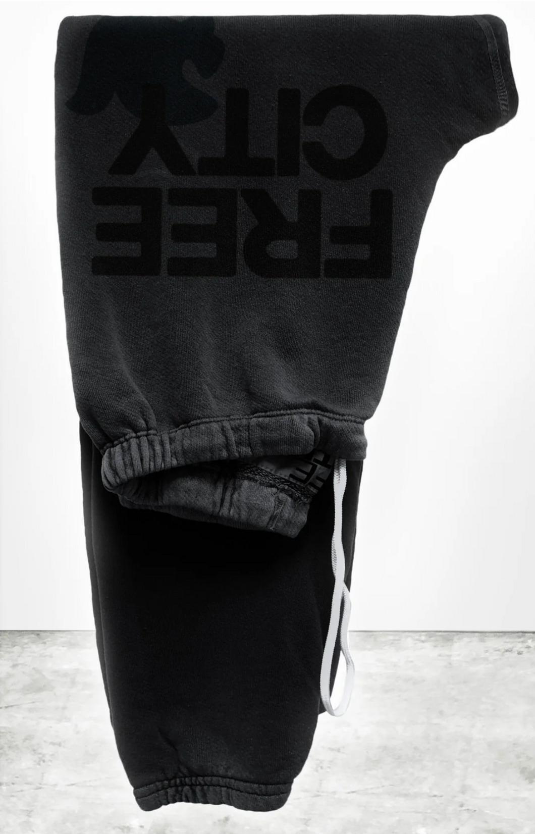 FREE CITY UNISEX LARGE SWEATPANT - VOLCANO