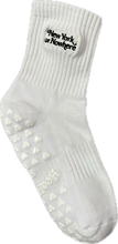 Load image into Gallery viewer, SINGER22 Exclusive Healing Heels Embroidered New York or Nowhere Socks