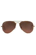 Load image into Gallery viewer, Ray-Ban RB3025 Aviator Gradient Large Metal 58mm Sunglasses