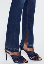 Load image into Gallery viewer, MOTHER The Rascal Slit Undone Hem