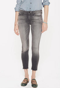 MOTHER The Looker Ankle Fray Skinny Jean