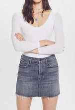 Load image into Gallery viewer, MOTHER The Vagabond Mini Fray Skirt