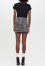 Load image into Gallery viewer, MOTHER The Vagabond Mini Fray Skirt