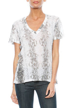 Load image into Gallery viewer, Monrow Oversized V Neck Tee