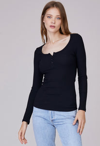 LnA Chriselle Rib Henley