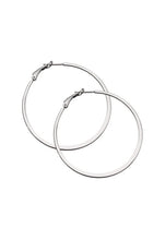Load image into Gallery viewer, Jennifer Zeuner Liv Small Hoop Earrings