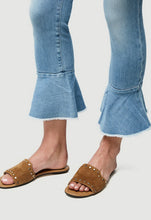Load image into Gallery viewer, FRAME Denim Le Skinny De Jeanne Flounce Raw Edge