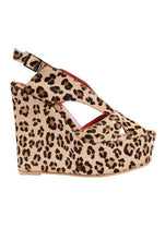 Load image into Gallery viewer, 27 Miles Malibu Marie Sweater