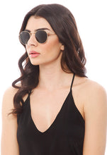 Load image into Gallery viewer, Ray-Ban RB3447 Round 50mm Metal Sunglasses in Gold