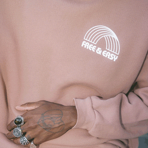 FREE & EASY RAINBOW UNISEX HEAVY FLEECE SWEATSHIRT IN MAUVE