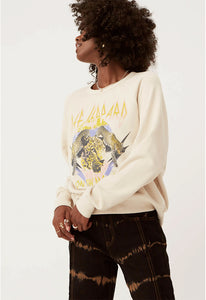 DAYDREAMER Def Leppard On The Prowl Varsity Crew Sweatshirt