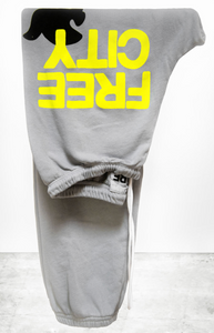 FREECITY Large Sweatpant In Silver Rock