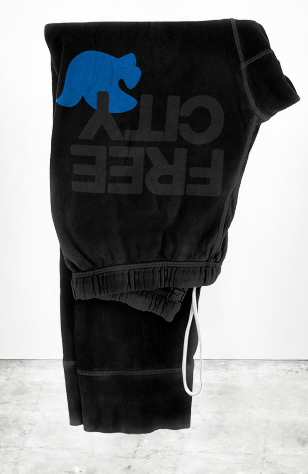 FREE CITY Large Swami 3/4 Sweatpants in Superblack