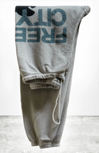 Load image into Gallery viewer, Free City SUPERFLUFF LUX VINTAGEBATH OG sweatpant - lawrence&#39;s sand