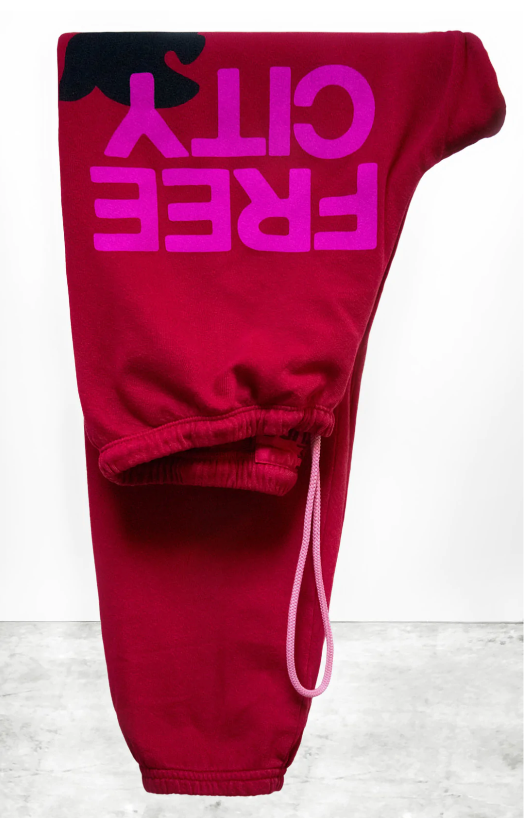 FREECITYlarge UNISEX sweatpant - artyardred/black