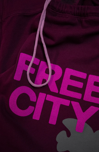 FREECITYlarge 3/4 sweats - deeplove