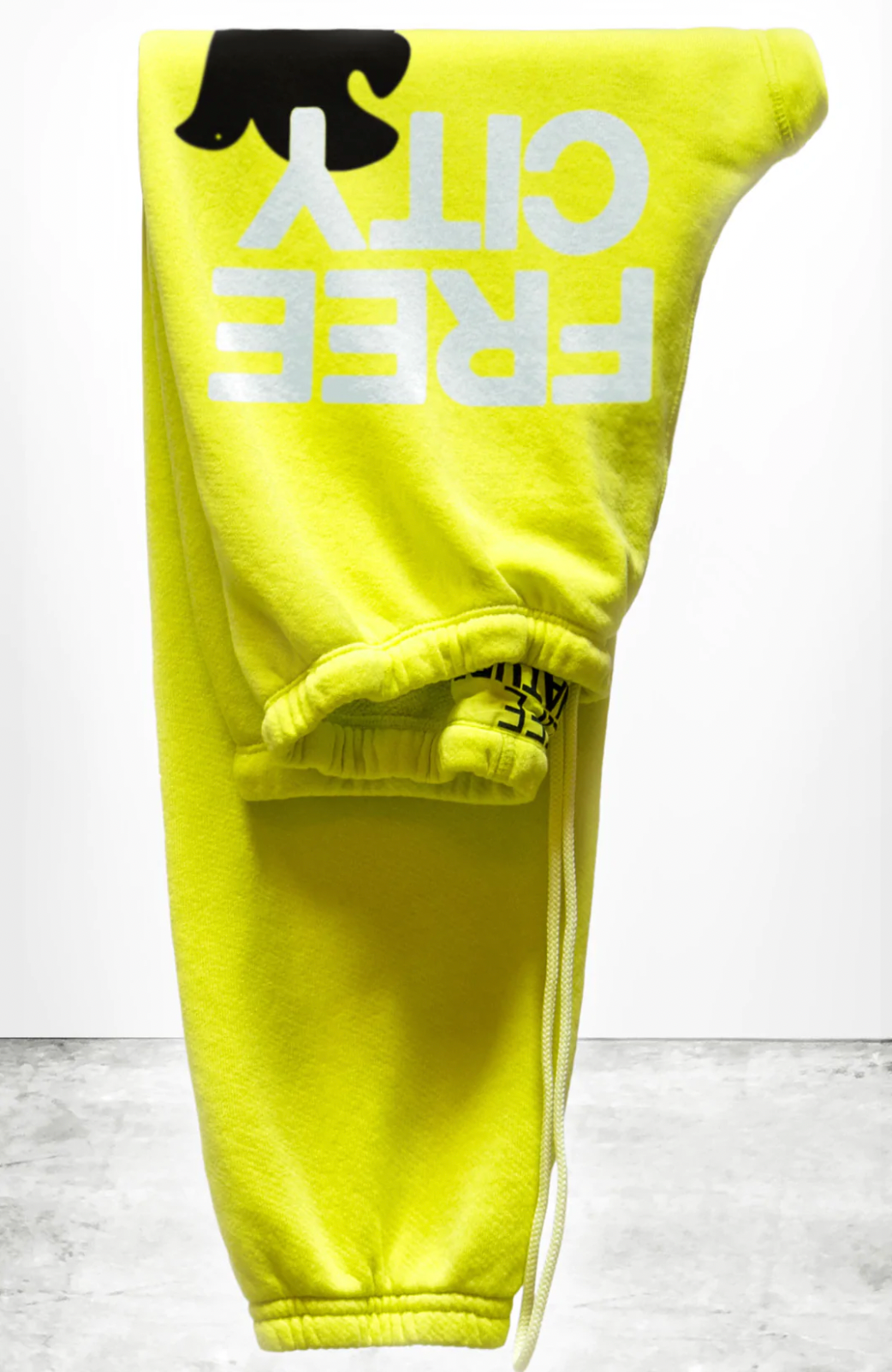 FREE CITY SUPERFLUFF LUX OG sweatpant - glowlight yellow