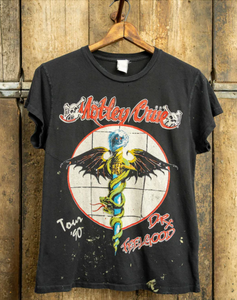 MADEWORN MÖTLEY CRÜE IS BACK '90 DR. FEELGOOD