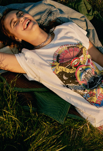 DAYDREAMER Rainbow Dreamland Tour Tee